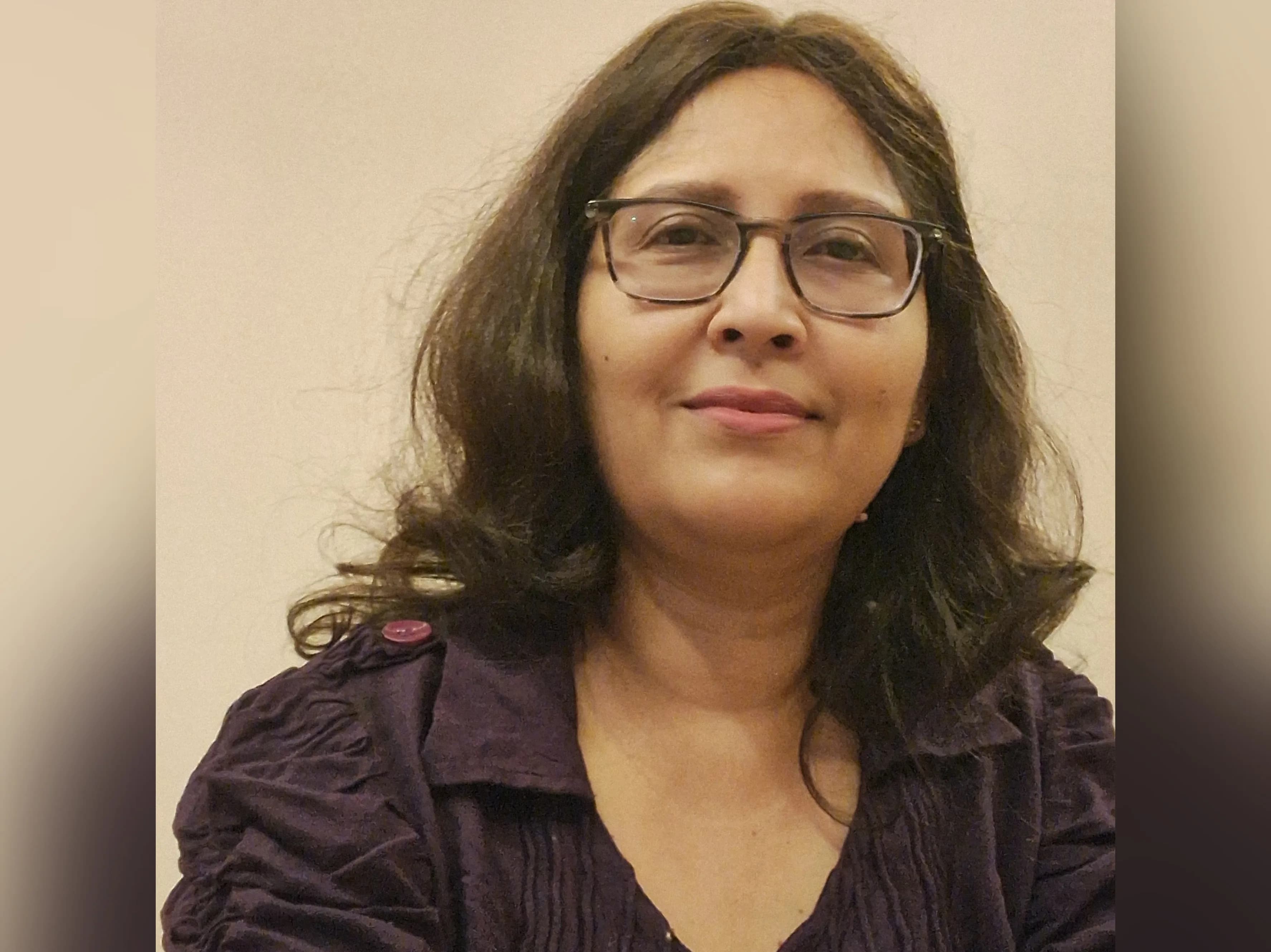therapist subhra dhar 